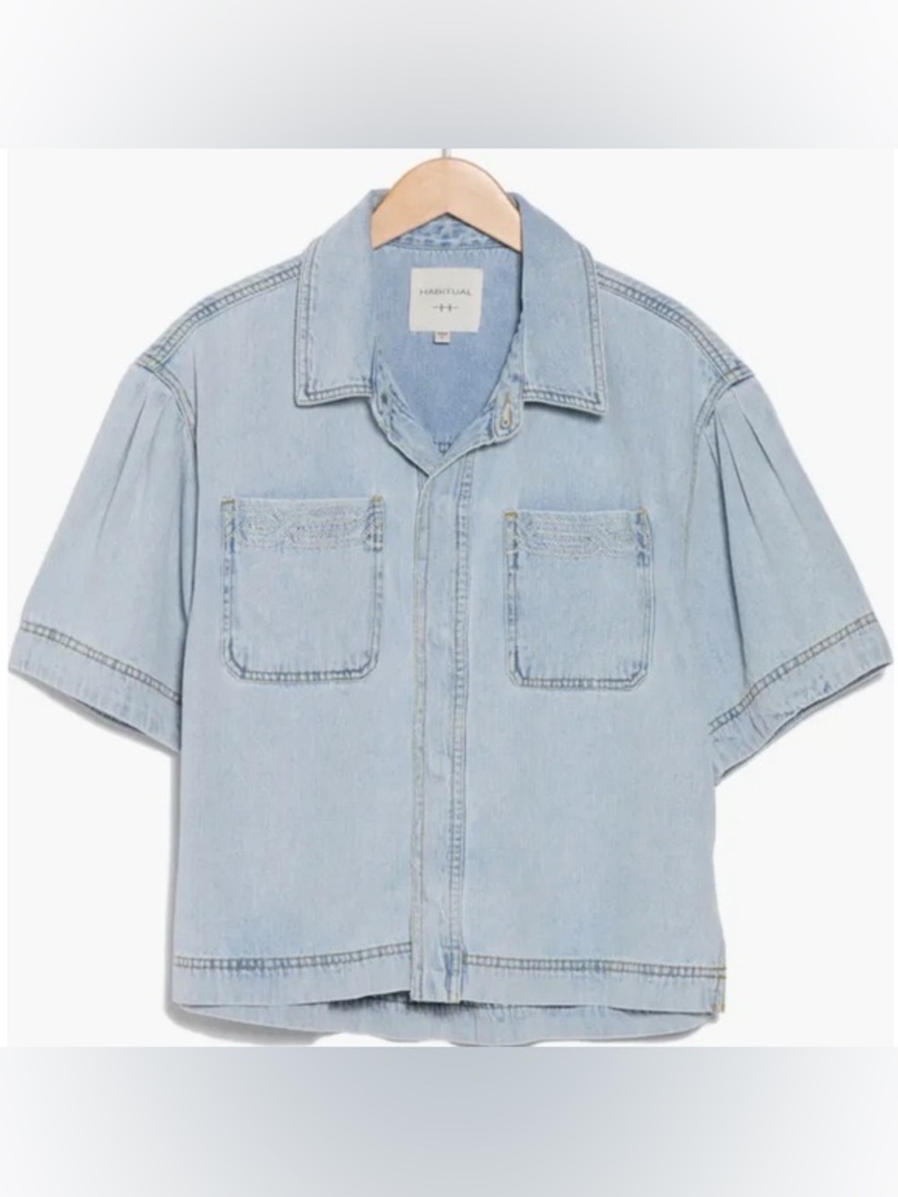 NWT Habitual Blue Denim Chambray Blouse sz S